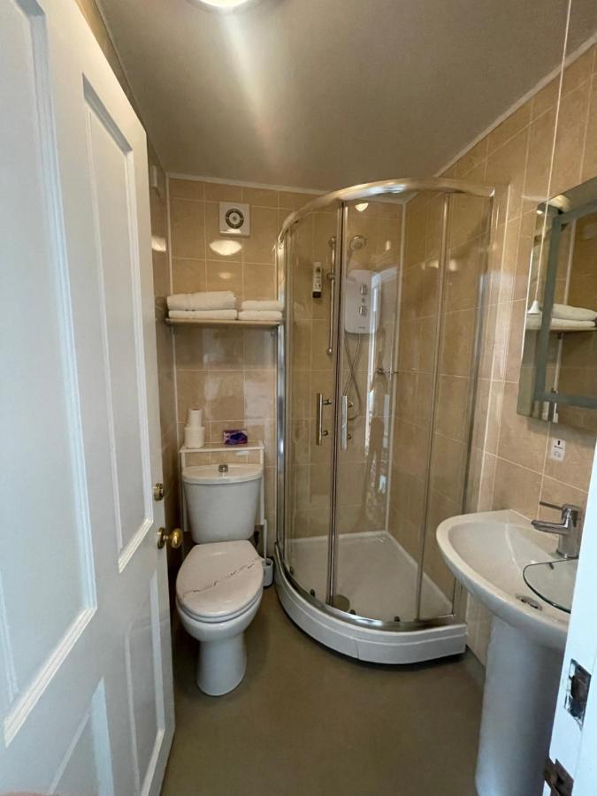 Mansfield Lodge Hotel Ltd ภายนอก รูปภาพ